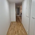 Apartman Tyylikaes Ja Kodikas Kaksio Palveluiden Laehellae *