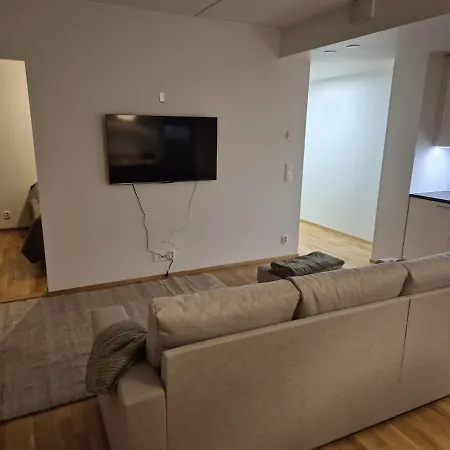 Appartement Tyylikaes Ja Kodikas Kaksio Palveluiden Laehellae *